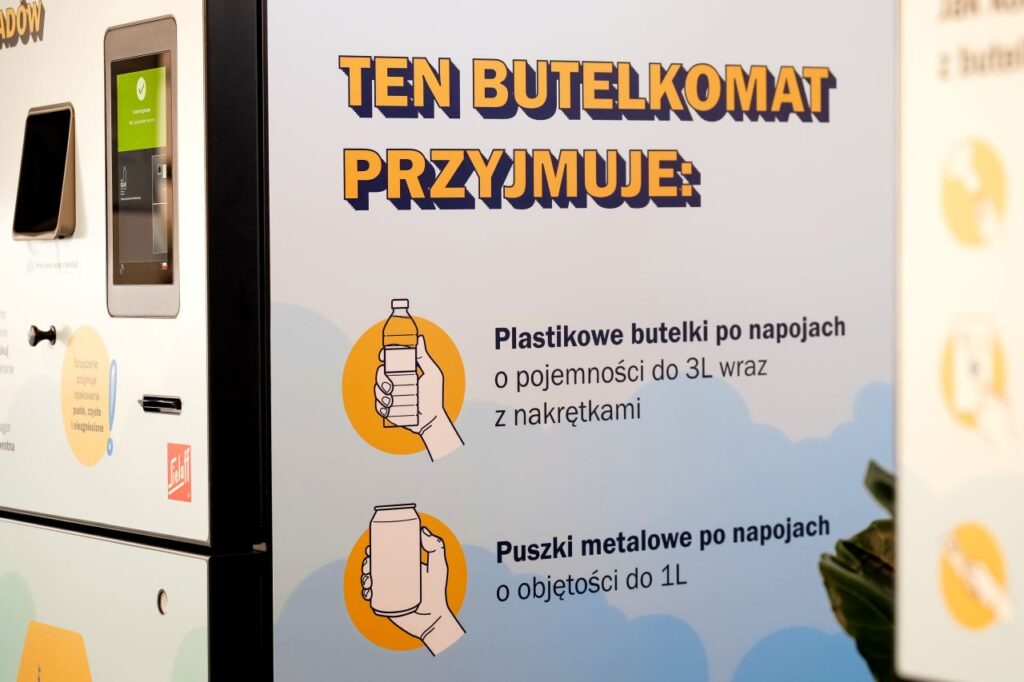 butelkomat Sielaff przyjmujący plastikowe butelki i aluminiowe puszki